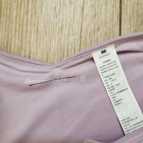 Abercrombie & Fitch Brand New purple Bikini Bottoms size XS - Picture 10 of 11